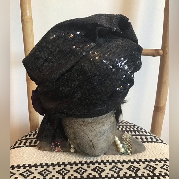 Driftwood bust. Very unique, handmade piece. - Picture 6 of 9